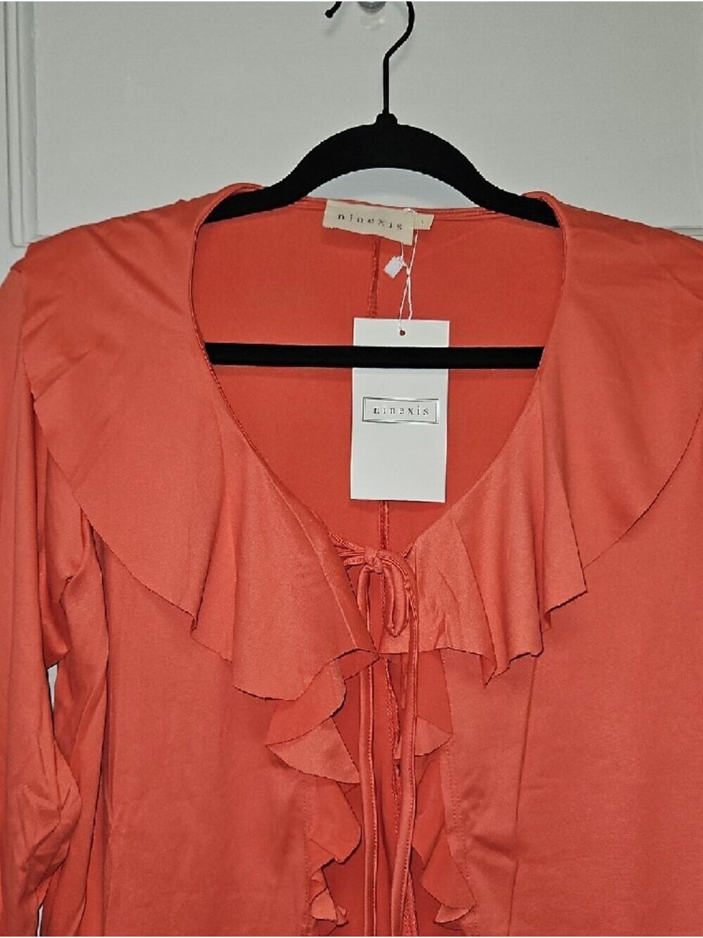 Ninexis Coral Ruffle Tie-Front Women's Top - Picture 4 of 7